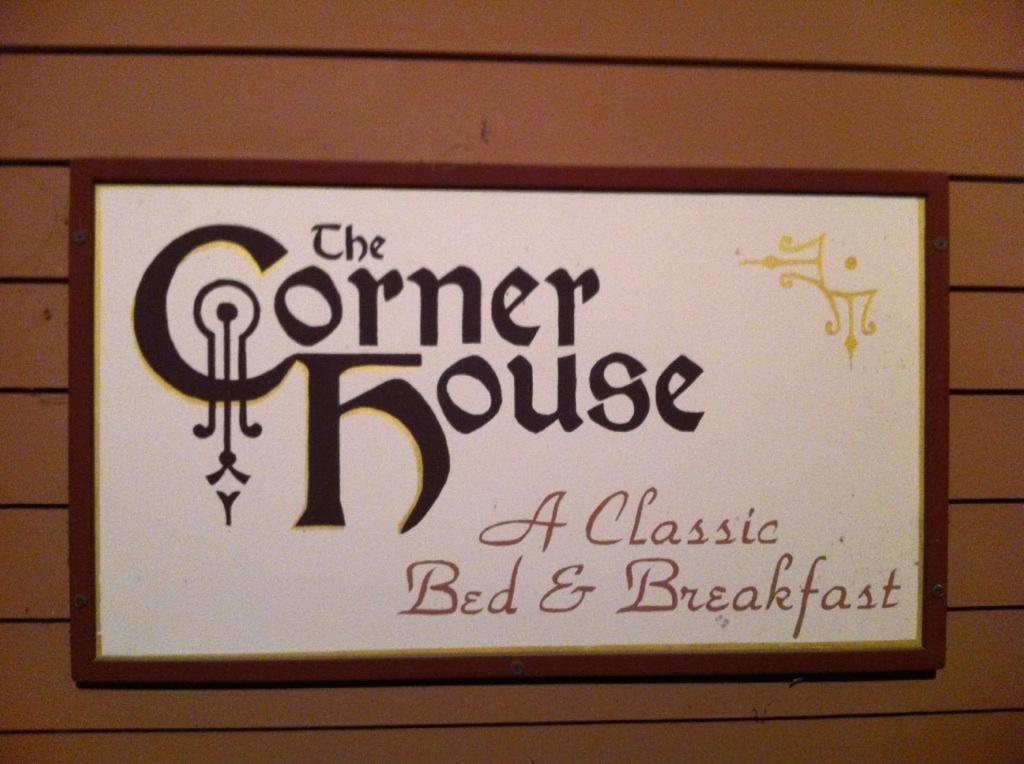 Nicholasville ザ コーナー ハウス ベッド アンド ブレックファスト Bed & Breakfast エクステリア 写真